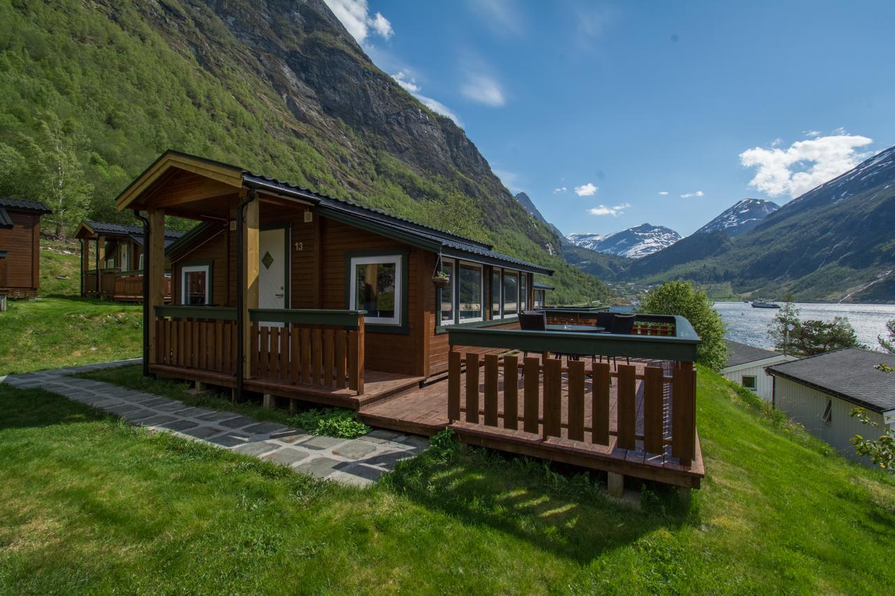 Grande Hytteutleige Og Camping Geiranger Exterior photo